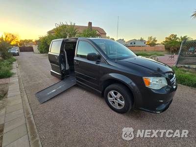 2011 Dodge Grand Caravan Mainstreet Minivan 121.2" WB