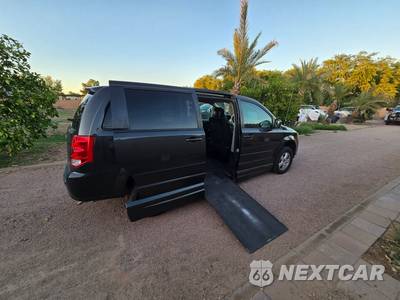 2011 Dodge Grand Caravan Mainstreet Minivan 121.2" WB - zdjęcie 43 z 50 - miniatura