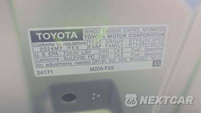 2024 Toyota Prius LE - zdjęcie 23 z 33 - miniatura