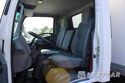 2022 Isuzu NPR HD Base Low Tilt - zdjęcie 31 z 64 - miniatura