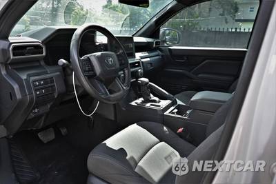2024 Toyota Tacoma SR Crew Cab Medium Bed - zdjęcie 10 z 16 - miniatura