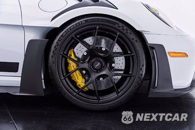 2025 Porsche 911 GT3 RS - zdjęcie 39 z 50 - miniatura