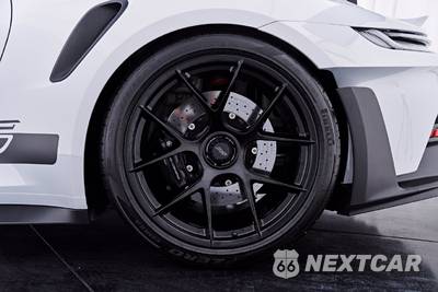 2025 Porsche 911 GT3 RS - zdjęcie 33 z 50 - miniatura