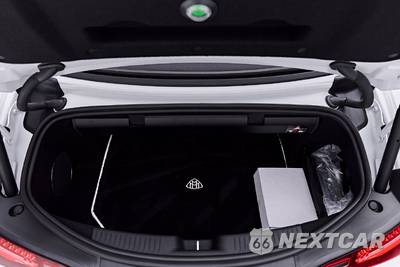 2026 Mercedes-Benz Maybach SL 680 Monogram Series - zdjęcie 33 z 50 - miniatura