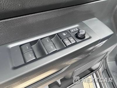 2026 Toyota Tundra i-FORCE MAX TRD Pro Crew Cab Short Bed - zdjęcie 31 z 45 - miniatura