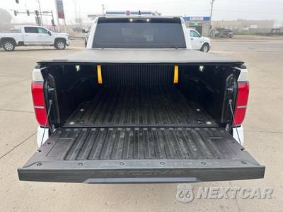 2026 Toyota Tacoma SR5 Crew Cab Medium Bed - zdjęcie 10 z 38 - miniatura
