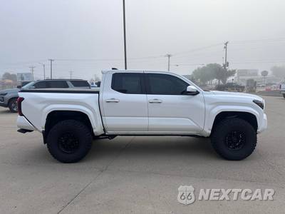 2026 Toyota Tacoma SR5 Crew Cab Medium Bed - zdjęcie 5 z 38 - miniatura