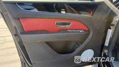 2022 Bentley Bentayga S V8 - zdjęcie 7 z 31 - miniatura
