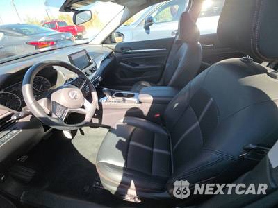 2025 Nissan Altima SR - zdjęcie 7 z 27 - miniatura