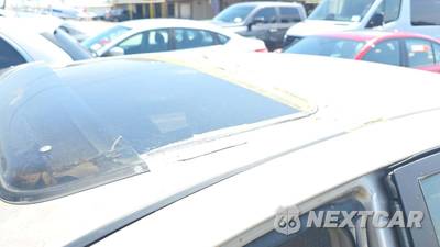 2004 Toyota Camry LE - zdjęcie 25 z 37 - miniatura