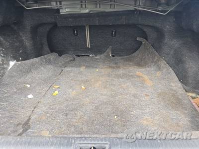 2004 Toyota Camry LE - zdjęcie 16 z 37 - miniatura