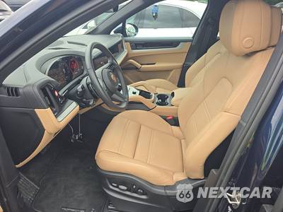 2025 Porsche Cayenne - zdjęcie 7 z 24 - miniatura