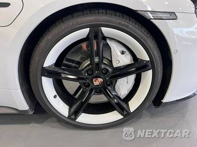 2020 Porsche Taycan Turbo - zdjęcie 32 z 38 - miniatura