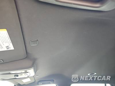 2024 Chevrolet Suburban LT 1LT - zdjęcie 18 z 23 - miniatura