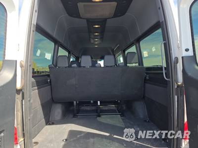2025 Mercedes-Benz Sprinter 2500 Passenger Van High Roof 170.0" WB - zdjęcie 17 z 21 - miniatura