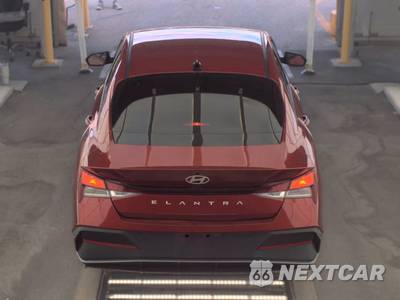 2024 Hyundai Elantra SE - zdjęcie 5 z 22 - miniatura