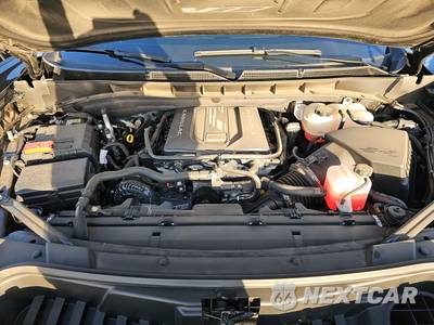 2025 Cadillac Escalade ESV V-Series 1SD - zdjęcie 16 z 18 - miniatura