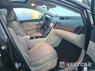 2013 Toyota Venza XLE - zdjęcie 9 z 61 - miniatura
