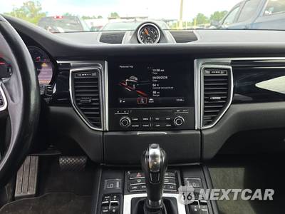 2017 Porsche Macan - zdjęcie 13 z 17 - miniatura