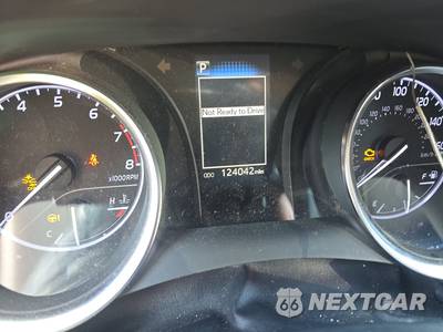 2018 Toyota Camry SE - zdjęcie 12 z 18 - miniatura