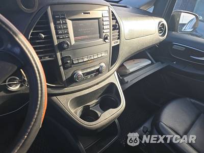 2016 Mercedes-Benz Metris Passenger Van 126.0" WB - zdjęcie 11 z 49 - miniatura