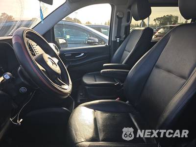 2016 Mercedes-Benz Metris Passenger Van 126.0" WB - zdjęcie 7 z 49 - miniatura