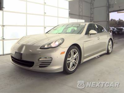 2012 Porsche Panamera 4 - zdjęcie 1 z 32 - miniatura