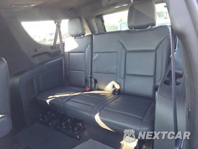 2024 Chevrolet Suburban Z71 2Z7 - zdjęcie 14 z 28 - miniatura