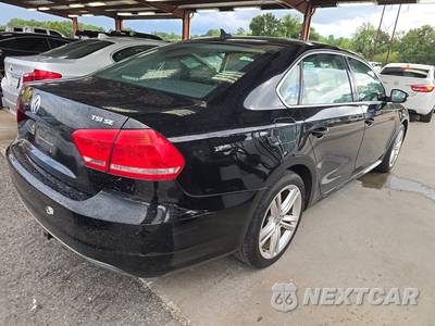 2014 Volkswagen Passat 1.8T SE w/Sunroof - zdjęcie 4 z 38 - miniatura