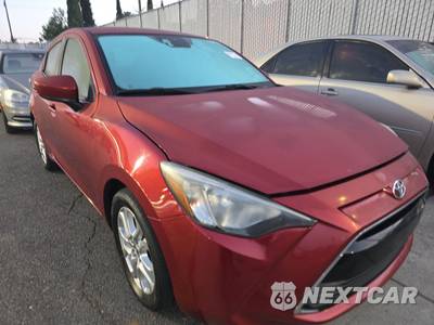 2017 Toyota Yaris iA Sedan - zdjęcie 3 z 32 - miniatura