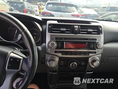 2011 Toyota 4Runner SR5 - zdjęcie 11 z 48 - miniatura