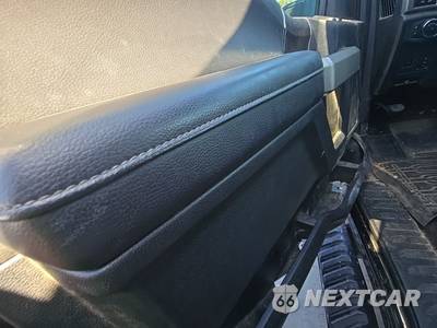 2020 Ford Super Duty F-250 Lariat Crew Cab Medium Bed - zdjęcie 9 z 29 - miniatura