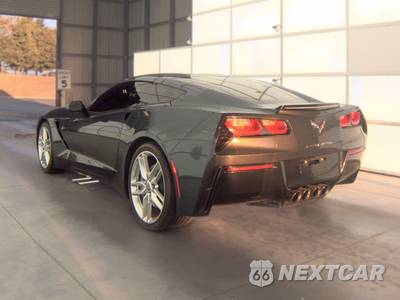 2018 Chevrolet Corvette Stingray Coupe 3LT - zdjęcie 6 z 35 - miniatura