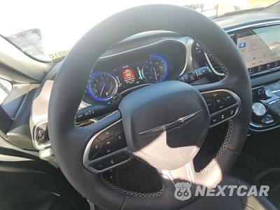2026 Chrysler Pacifica Select 121.6" WB - zdjęcie 10 z 28 - miniatura