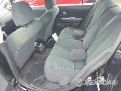 2012 Nissan Versa 1.8 S Hatchback - zdjęcie 13 z 17 - miniatura