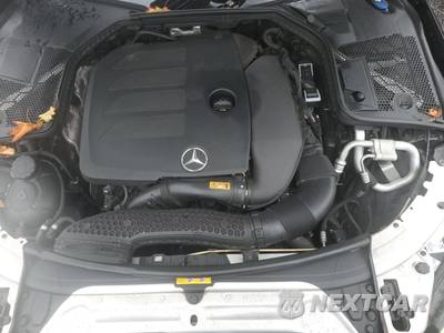 2020 Mercedes-Benz C 300 4MATIC Sedan - zdjęcie 15 z 18 - miniatura