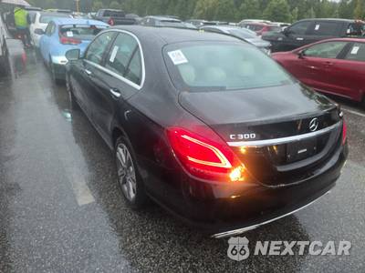 2020 Mercedes-Benz C 300 4MATIC Sedan - zdjęcie 6 z 18 - miniatura