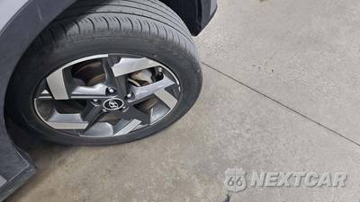2025 Hyundai Venue SEL - zdjęcie 32 z 39 - miniatura