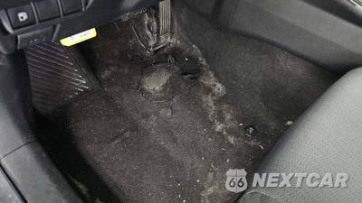 2023 Toyota Prius LE - zdjęcie 26 z 41 - miniatura