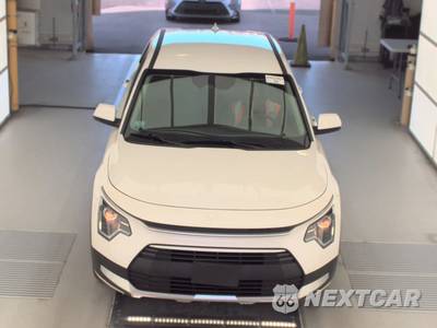 2025 Kia Niro LX - zdjęcie 2 z 20 - miniatura