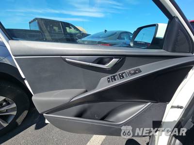 2025 Kia Niro LX - zdjęcie 9 z 20 - miniatura