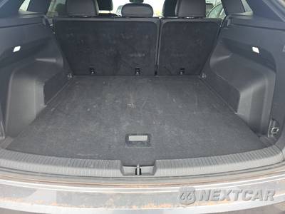 2025 Volkswagen Atlas Cross Sport 2.0T SE w/Technology - zdjęcie 16 z 29 - miniatura