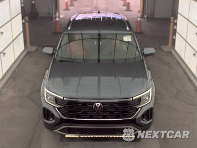 2025 Volkswagen Atlas Cross Sport 2.0T SE w/Technology - zdjęcie 2 z 29 - miniatura