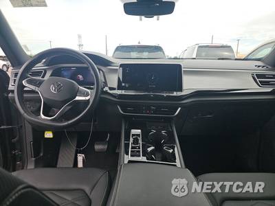 2025 Volkswagen Atlas Cross Sport 2.0T SE w/Technology - zdjęcie 11 z 29 - miniatura