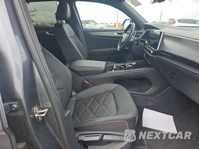 2025 Volkswagen Atlas Cross Sport 2.0T SE w/Technology - zdjęcie 8 z 29 - miniatura