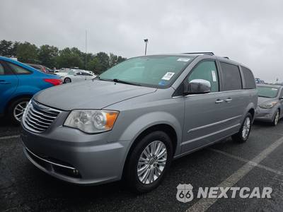 2014 Chrysler Town & Country Limited 121.2" WB