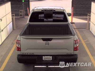 2019 Nissan TITAN S Crew Cab Short Bed - zdjęcie 5 z 25 - miniatura