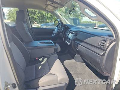 2017 Toyota Tundra SR Extended Cab Medium Bed - zdjęcie 8 z 20 - miniatura