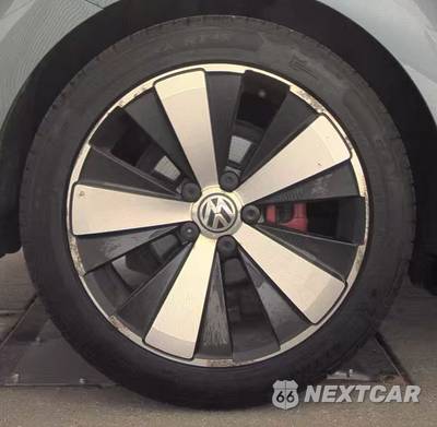 2012 Volkswagen Beetle Turbo Hatchback - zdjęcie 22 z 23 - miniatura