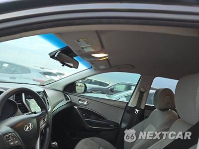 2017 Hyundai Santa Fe SE - zdjęcie 19 z 43 - miniatura